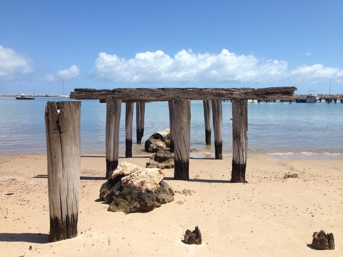 Leander Reef Holiday Park Port Denison Bagian luar foto